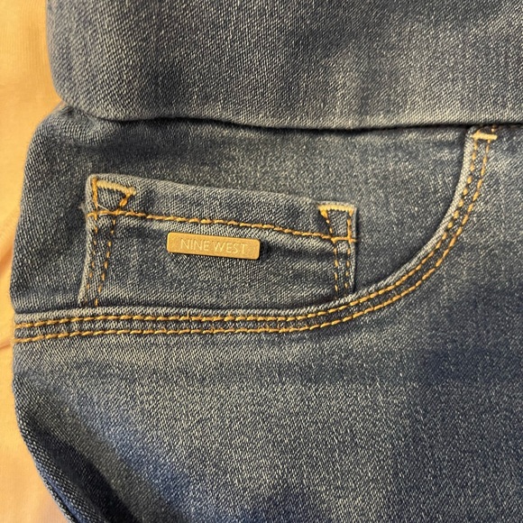 NWT Nine West Heidi Pull On Skinny - Picture 4 of 4